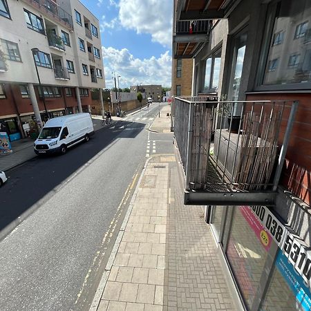 London Modern Flat Near Transports Apartman Kültér fotó
