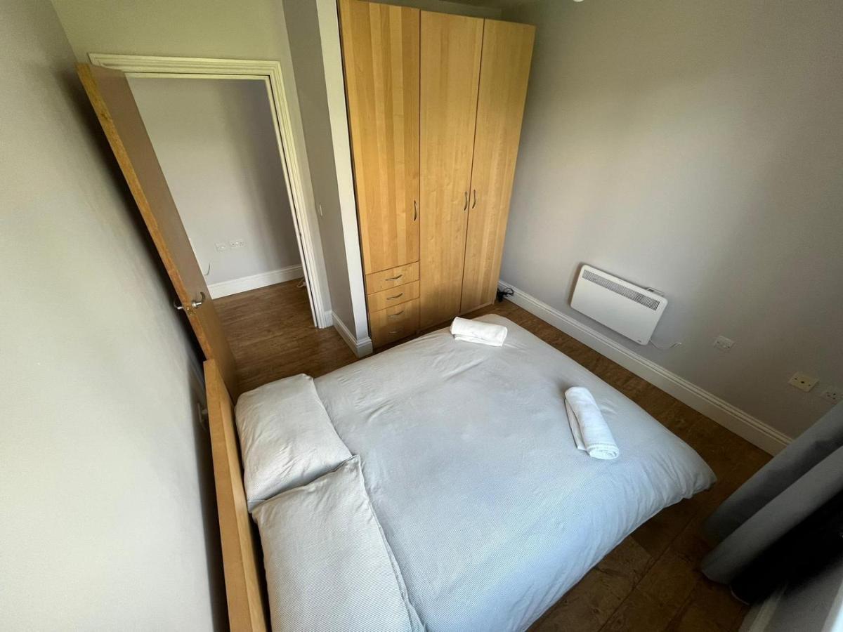 London Modern Flat Near Transports Apartman Kültér fotó