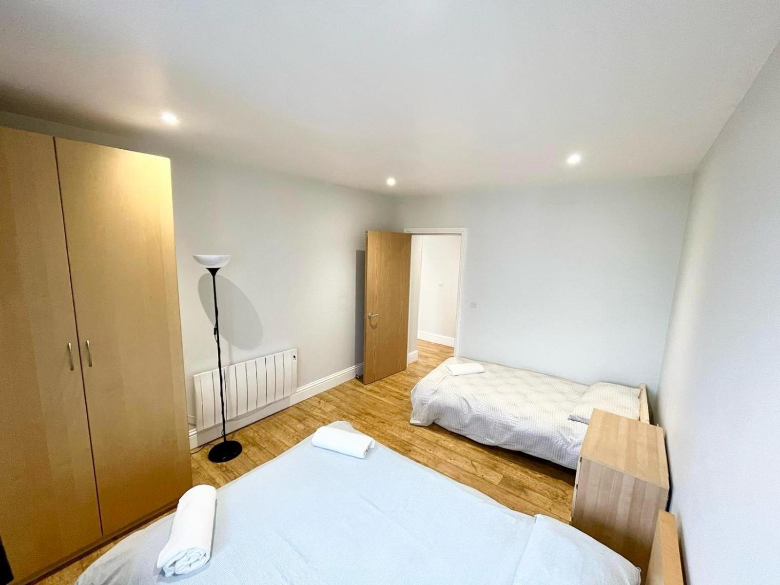 London Modern Flat Near Transports Apartman Kültér fotó