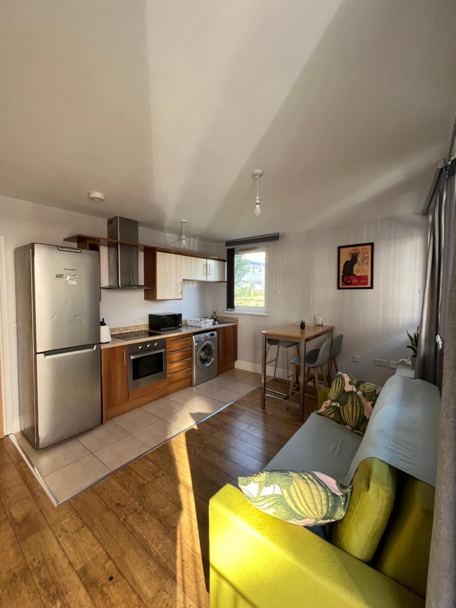 London Modern Flat Near Transports Apartman Kültér fotó